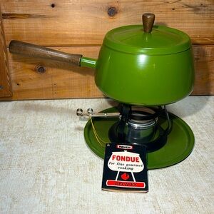 Vintage MCM  Avocado Green Fondue Set - By Nevco (NWT)